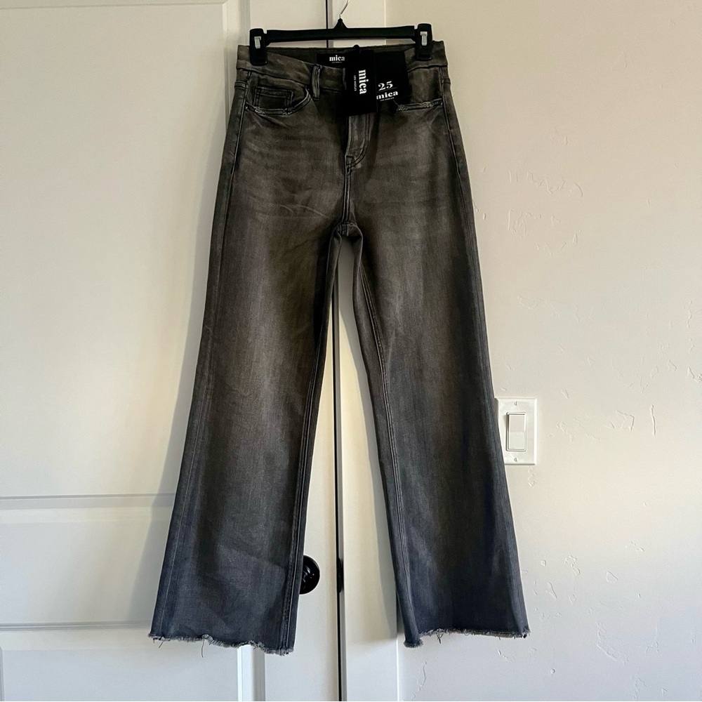 Dark gray chic Wide Leg Jeans new with tag size 25 mica by Los Angeles